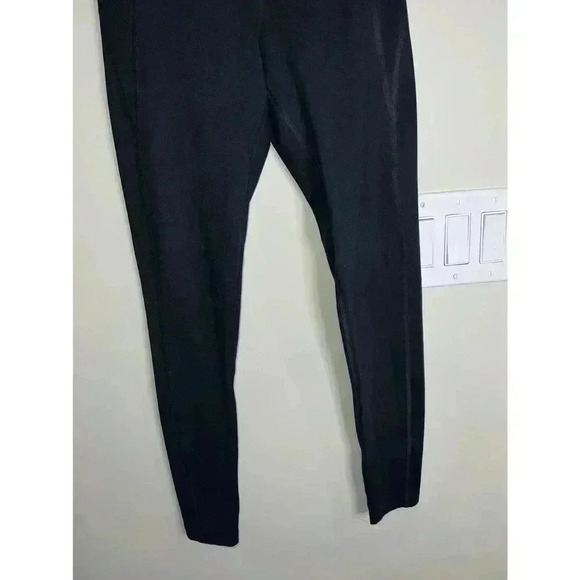SOLD Girlfriend Collective leggings size small - Picture 6 of 8